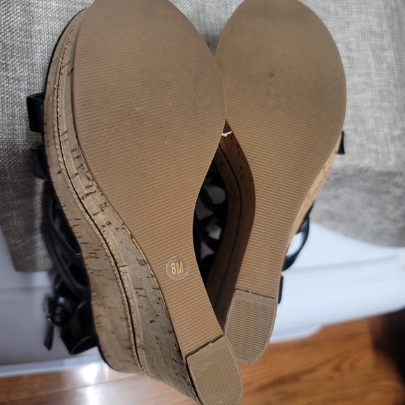 Guess Platform Leather Wedges Black - Picture 5 of 7